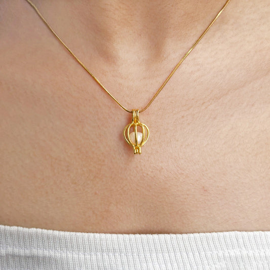 Classic cage pendant